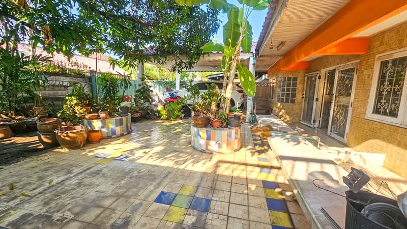 บ้านเดี่ยว ซอยวชิรธรรม 57 แยก 16, Bangkok, Bang Chak, Phra Khanong, Bangkok, 2 Bedrooms, 150 sqm, Single Detached House For Sale, by HOME Real Estate Service, 500372502 - DDproperty.com