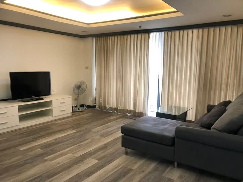 Las Colinas, Bangkok, Sukhumvit 21 Road, Khlongtoei Nua, Watthana, Bangkok, 2 Bedrooms, 141 sqm, Condo For Sale, by Pemika Aukkaraleekul, 500372517 - DDproperty.com