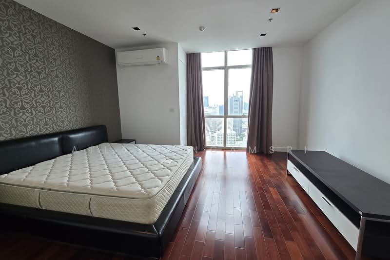 Athenee Residence, Bangkok, 65 Witthayu Road, Lumphini, Pathum Wan, Bangkok, 3 Bedrooms, 178 sqm, Condo For Rent, by Ailada Ngamsri, 500372519 - DDproperty.com
