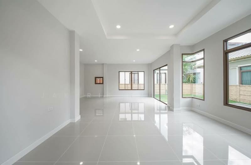 Burasiri Sanambinnam, Nonthaburi, Sanambinnam Road, Tha-Sai, Muang Nonthaburi, Nonthaburi, 3 Bedrooms, 199 sqm, Single Detached House For Sale, by Jakkrit Nilchoo, 500372529 - DDproperty.com