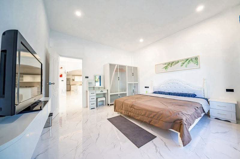 Paradise Villa 1 & 2 : พาราไดซ์ วิลล่า1 & 2, ชลบุรี, หนองปรือ, บางละมุง, ชลบุรี, 350 ตร.ม., วิลล่า ขาย, โดย Saimaii Russiphat, 500372532 - DDproperty.com