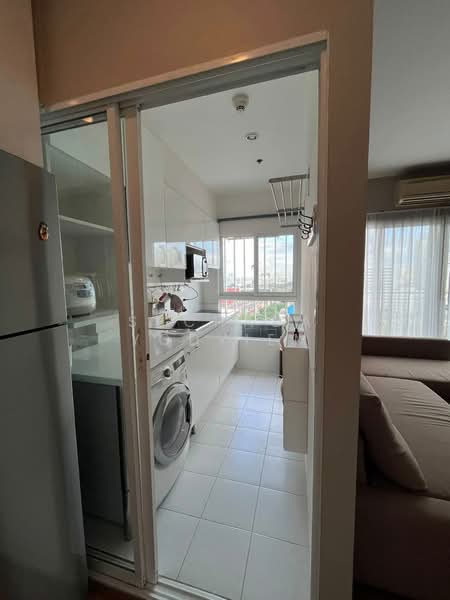 The Parkland Grand Asoke-Phetchaburi, Bangkok, 1811 Phetchaburi Rd, Bang Kapi, Huai Khwang, Bangkok, 2 Bedrooms, 62 sqm, Condo For Sale, by Suchada Yodyiem, 500372538 - DDproperty.com
