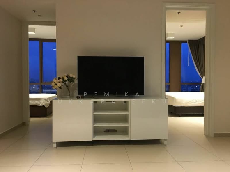 The Lofts Ekkamai, Bangkok, 1415 Sukhumvit Road, Phra Kanong Nua, Watthana, Bangkok, 2 Bedrooms, 74 sqm, Condo For Sale, by Pemika Aukkaraleekul, 500372549 - DDproperty.com