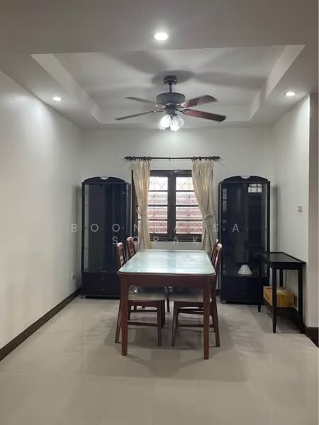 บ้าน 4-ห้องนอน, กรุงเทพ, วังทองหลาง, กรุงเทพ, 220 ตร.ม., บ้านเดี่ยว ให้เช่า, โดย Boonraksa Sopak, 500372567 - DDproperty.com