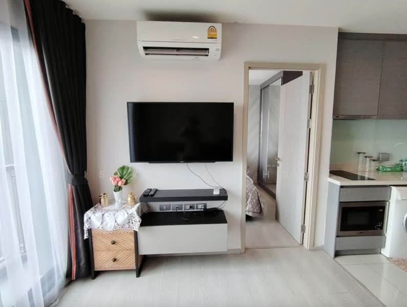 Rhythm Sukhumvit 36-38, Bangkok, 55 Soi Sukhumvit 36, Sukhumvit Road, Phra Kanong, Khlong Toei, Bangkok, 1 Bedroom, 34 sqm, Condo For Rent, by Isika Tonkham, 500372629 - DDproperty.com