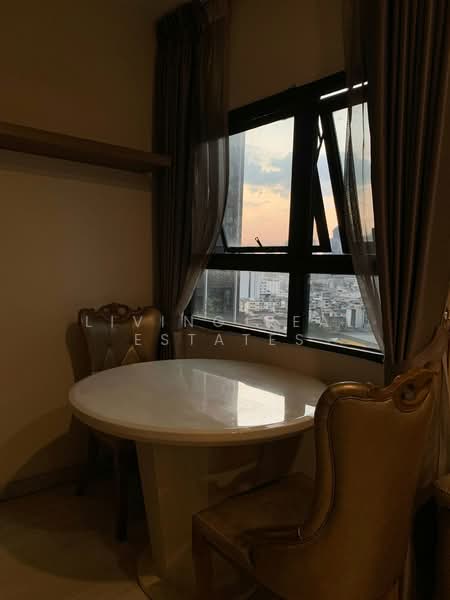 Knightsbridge Prime Sathorn : ไนท์บริดจ์ ไพรม์ สาทร, กรุงเทพ, 599 นราธิวาสราชนครินทร์, ทุ่งมหาเมฆ, สาทร, กรุงเทพ, 38 ตร.ม., คอนโด ขาย, โดย Living Real Estates, 500372650 - DDproperty.com