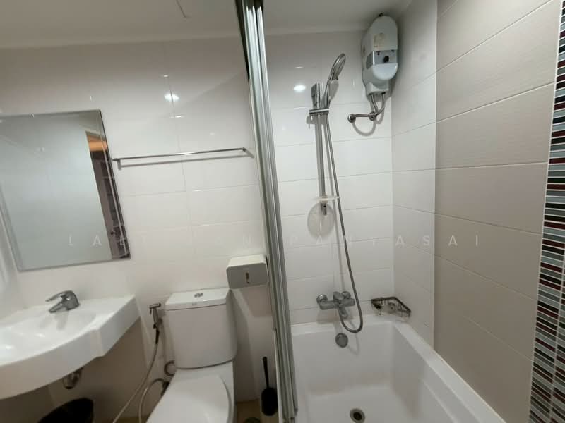 Lumpini Place Rama 9-Ratchada, Bangkok, Rama 9 Road, Huai Khwang, Bangkok, 2 Bedrooms, 71 sqm, Condo For Rent, by Lalitkan Panyasai, 500372661 - DDproperty.com