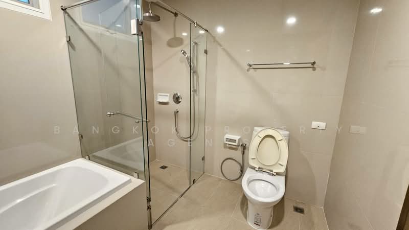 NS Residence, Bangkok, 96 Soi Charoenmitr, 10 Ekkamai Rd, Phra Kanong Nua, Watthana, Bangkok, 1 Bedroom, 70 sqm, Condo For Rent, by BANGKOK PROPERTY AGENTS, 500372669 - DDproperty.com