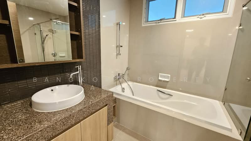 NS Residence, Bangkok, 96 Soi Charoenmitr, 10 Ekkamai Rd, Phra Kanong Nua, Watthana, Bangkok, 1 Bedroom, 70 sqm, Condo For Rent, by BANGKOK PROPERTY AGENTS, 500372669 - DDproperty.com