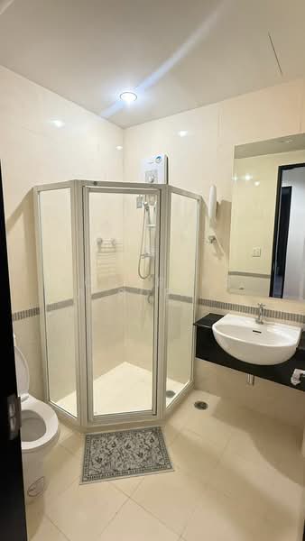 Baan Klang Krung Siam-Pathumwan, Bangkok, Petchburi Road, Thanon Phetchaburi, Ratchathewi, Bangkok, 2 Bedrooms, 98 sqm, Condo For Rent, by Boonraksa Sopak, 500372683 - DDproperty.com