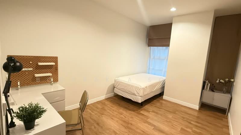 Baan Klang Krung Siam-Pathumwan, Bangkok, Petchburi Road, Thanon Phetchaburi, Ratchathewi, Bangkok, 2 Bedrooms, 98 sqm, Condo For Rent, by Boonraksa Sopak, 500372683 - DDproperty.com