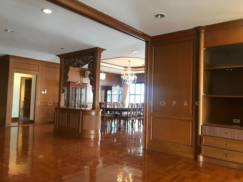 Tower Park, Bangkok, 88 Soi Sukhumvit 3, Sukhumvit Road, Khlongtoei Nua, Watthana, Bangkok, 3 Bedrooms, 275 sqm, Condo For Rent, by Boonraksa Sopak, 500372722 - DDproperty.com