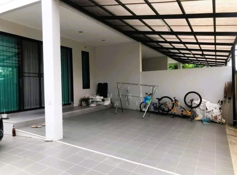 4-BR Townhouse, Bangkok, Bang Chak, Phra Khanong, Bangkok, 4 Bedrooms, 168 sqm, Townhouse For Sale, by Pemika Aukkaraleekul, 500372748 - DDproperty.com