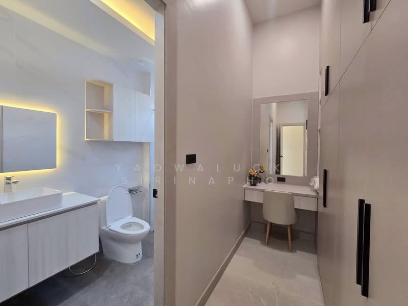 Nordic Pool Villa, Mabprachan, Pattaya, Chon Buri (Pattaya), Poong, Bang Lamung (Pattaya), Chon Buri (Pattaya), 4 Bedrooms, 270 sqm, Villa For Sale, by Yaowaluck Sirinapho, 500372771 - DDproperty.com