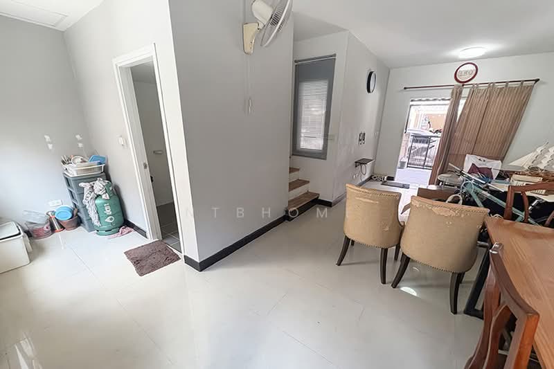 Pruksa Ville 36 Songprapa-Donmuang, Pathum Thani, Songprapha-Don Mueang Road, Lak Hok, Muang Pathum Thani, Pathum Thani, 3 Bedrooms, 130 sqm, Townhouse For Sale, by NTBHOME, 500372841 - DDproperty.com