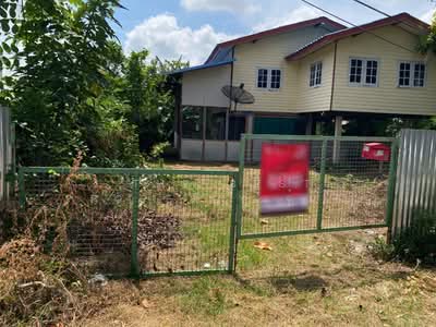 ขาย - ที่ดินพร้อมสิ่งปลูกสร้างชุมพวง นครราชสีมา, นครราชสีมา