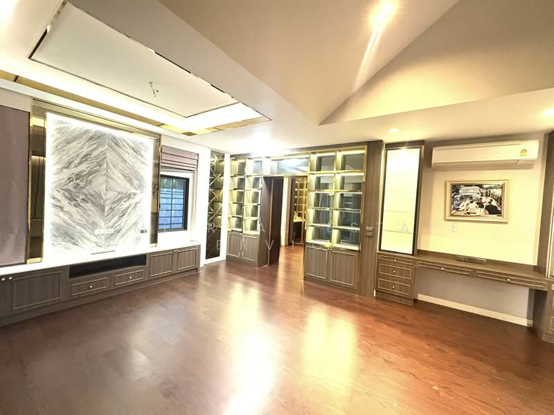 Bangkok Boulevard Chaengwattana 2, Nonthaburi, Chaiyapruek Road, Bang Tanai, Pak Kret, Nonthaburi, 4 Bedrooms, 500 sqm, Single Detached House For Sale, by HOME Real Estate Service, 500372854 - DDproperty.com