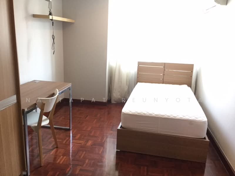 D.S. Tower 2 Sukhumvit 39, Bangkok, Soi Sukhumvit 39, Khlong Tan Nua, Watthana, Bangkok, 3 Bedrooms, 132 sqm, Condo For Sale, by Nattapat Reunyota, 500372866 - DDproperty.com