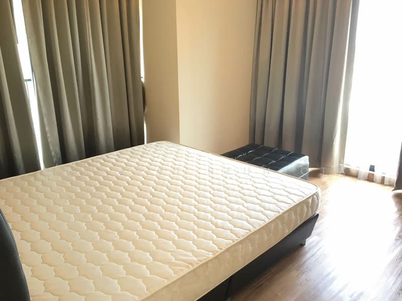 Noble Remix, Bangkok, 772 Soi Sukhumvit 36, Sukhumvit Road, Khong Tan, Khlong Toei, Bangkok, 1 Bedroom, 60 sqm, Condo For Sale, by Nattapat Reunyota, 500372873 - DDproperty.com