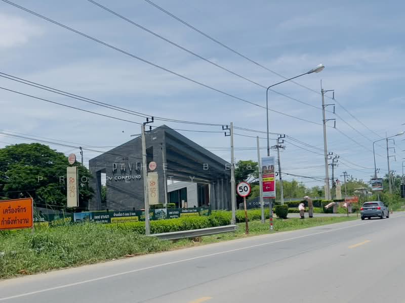 V Compound Bangna, Samut Prakan, Bang Bo - Khlong Dan Road (Bang Na-Trat Km. 26), Bang Phriang, Bang Bo, Samut Prakan, 3 Bedrooms, 147 sqm, Single Detached House For Sale, by The Best Property Agent ติ๋ว, 500372876 - DDproperty.com