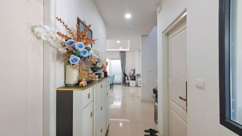 Centro Bangna-Kingkaew, Samut Prakan, Rachathewa, Bang Plee, Samut Prakan, 4 Bedrooms, 225 sqm, Single Detached House For Sale, by คุณณิชชา (ณิชชา), 500372886 - DDproperty.com