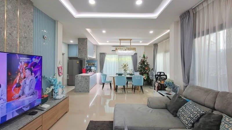 Centro Bangna-Kingkaew, Samut Prakan, Rachathewa, Bang Plee, Samut Prakan, 4 Bedrooms, 225 sqm, Single Detached House For Sale, by คุณณิชชา (ณิชชา), 500372886 - DDproperty.com