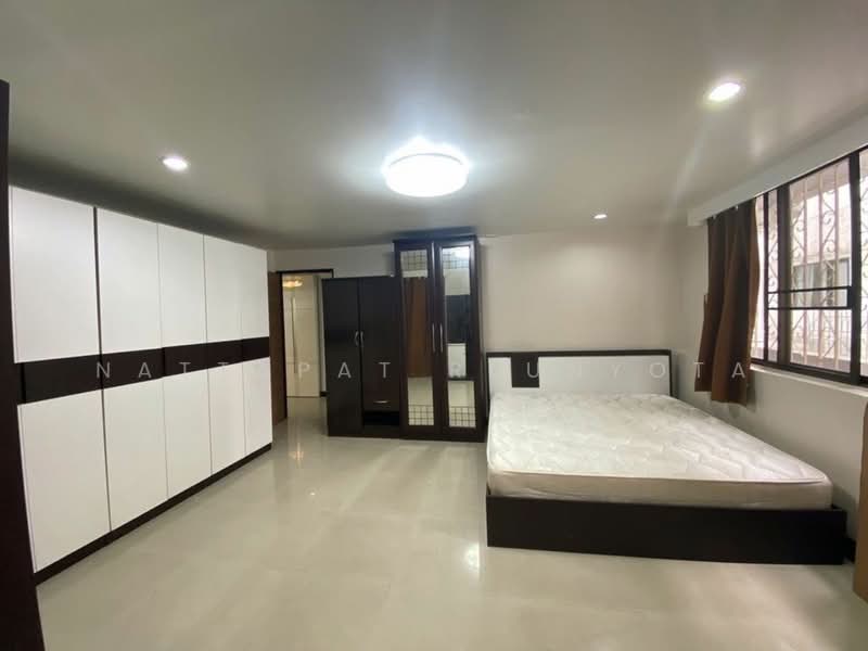 15 Suite : ฟิฟทีน สวีท, กรุงเทพ, 73 1 สุขุมวิท 15, คลองเตยเหนือ, วัฒนา, กรุงเทพ, 94 ตร.ม., คอนโด ขาย, โดย Nattapat Reunyota, 500372897 - DDproperty.com