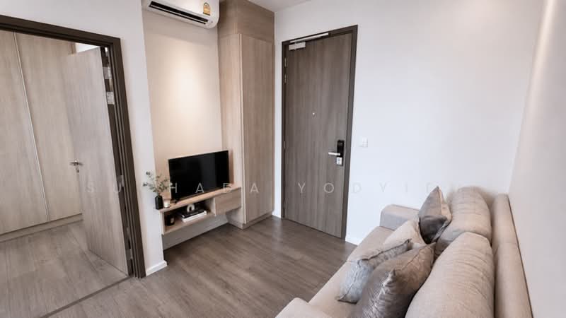 Whizdom Essence, Bangkok, 5 Piyabutr 1 Alley, Bang Chak, Phra Khanong, Bangkok, 1 Bedroom, 34 sqm, Condo For Sale, by Suchada Yodyiem, 500372910 - DDproperty.com