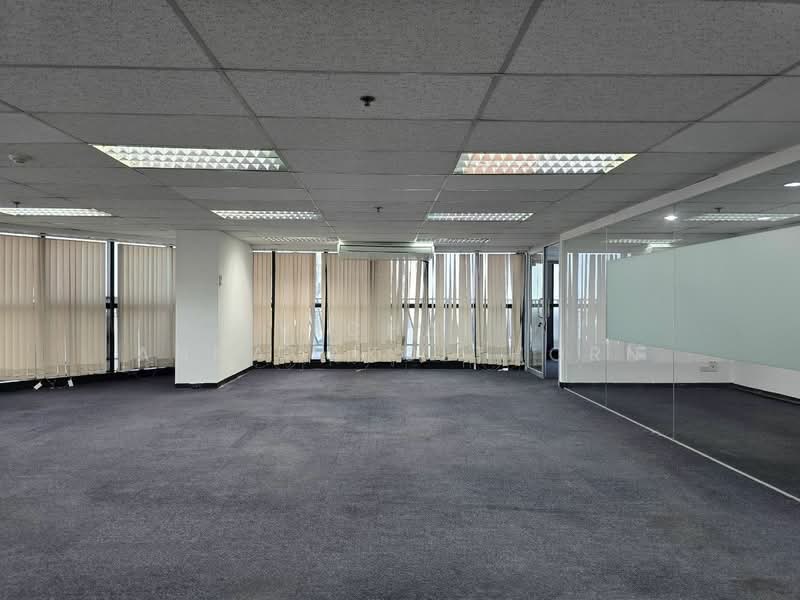 Bangkok Business Center, Bangkok, Khlong Tan Nua, Watthana, Bangkok, , 80 sqm, Office Space For Rent, by Vichai Annavakulthorn, 500372926 - DDproperty.com