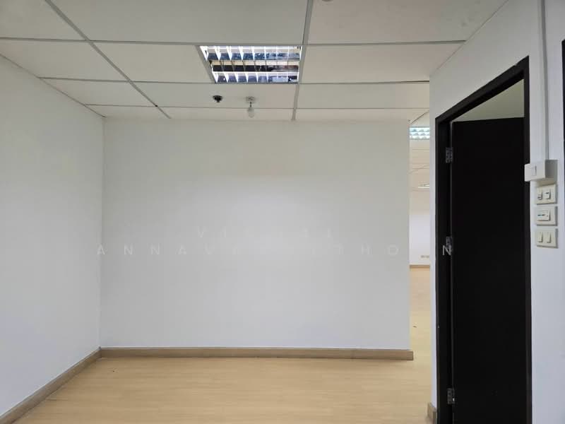 Bangkok Business Center, กรุงเทพ, คลองตันเหนือ, วัฒนา, กรุงเทพ, 80 ตร.ม., สำนักงาน ให้เช่า, โดย Vichai Annavakulthorn, 500372926 - DDproperty.com