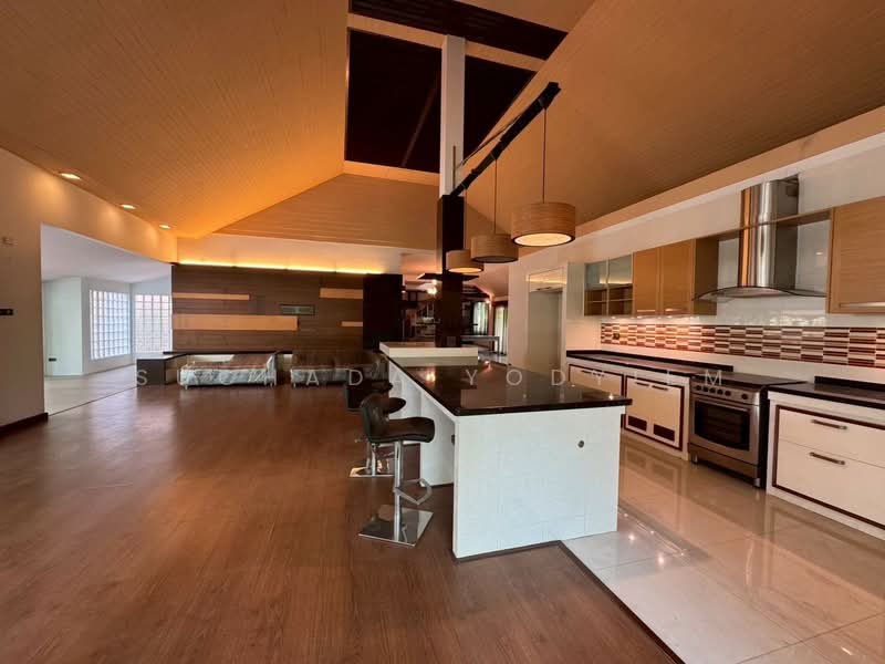undefined, Bangkok, Phlapphla, Wang Thonglang, Bangkok, 3 Bedrooms, 298 sqm, Single Detached House For Sale, by Suchada Yodyiem, 500372953 - DDproperty.com