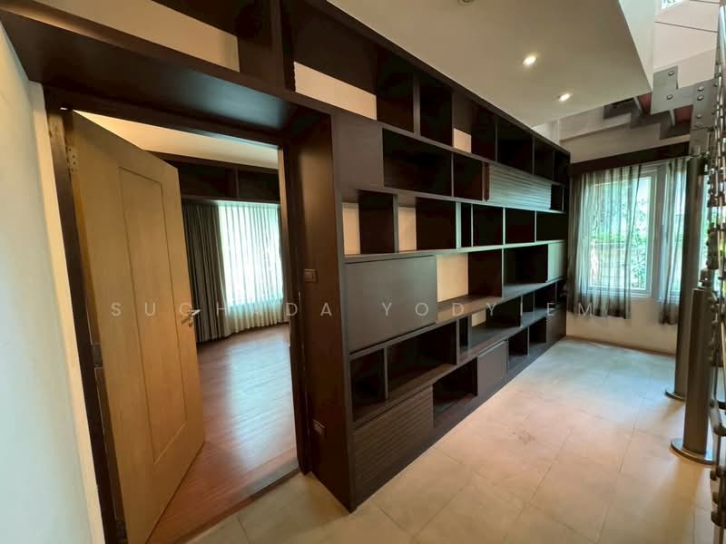 undefined, Bangkok, Phlapphla, Wang Thonglang, Bangkok, 3 Bedrooms, 298 sqm, Single Detached House For Sale, by Suchada Yodyiem, 500372953 - DDproperty.com