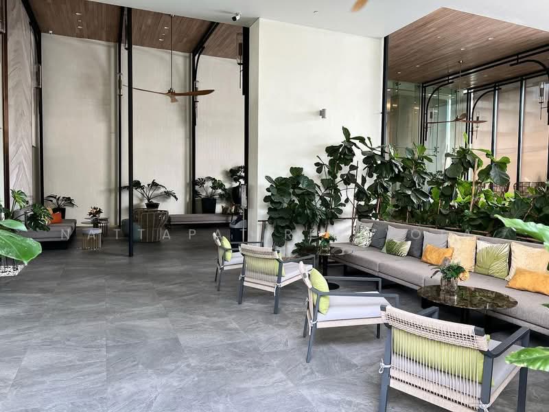 The Lofts Silom, Bangkok, Pramuan Road, Silom, Bang Rak, Bangkok, 1 Bedroom, 47 sqm, Condo For Sale, by Nattapat Reunyota, 500372965 - DDproperty.com