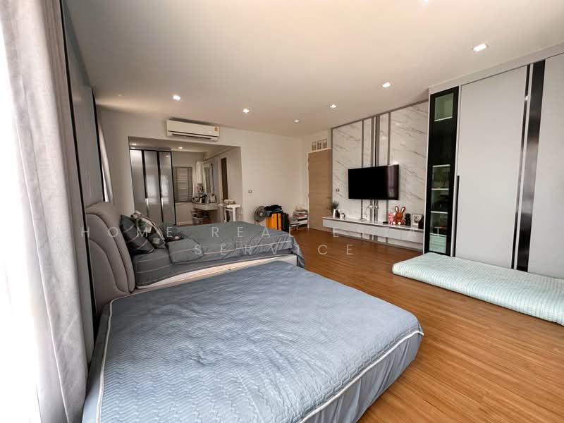Thana Habitat Pinklao-Sirindhorn, Nonthaburi, Soi Bang Kruai-Sai Noi 26, Bang Si Thong, Bang Kruai, Nonthaburi, 4 Bedrooms, 300 sqm, Single Detached House For Sale, by HOME Real Estate Service, 500372991 - DDproperty.com