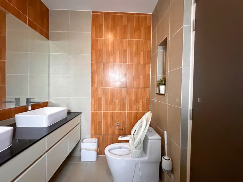 Thana Habitat Pinklao-Sirindhorn, Nonthaburi, Soi Bang Kruai-Sai Noi 26, Bang Si Thong, Bang Kruai, Nonthaburi, 4 Bedrooms, 300 sqm, Single Detached House For Sale, by HOME Real Estate Service, 500372991 - DDproperty.com