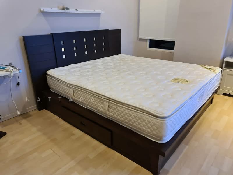 Baan Siri Sathorn, Bangkok, 10 Yen Akat 1 Alley, Thung Maha Mek, Sathon, Bangkok, 1 Bedroom, 32 sqm, Condo For Sale, by Nattapat Reunyota, 500372993 - DDproperty.com