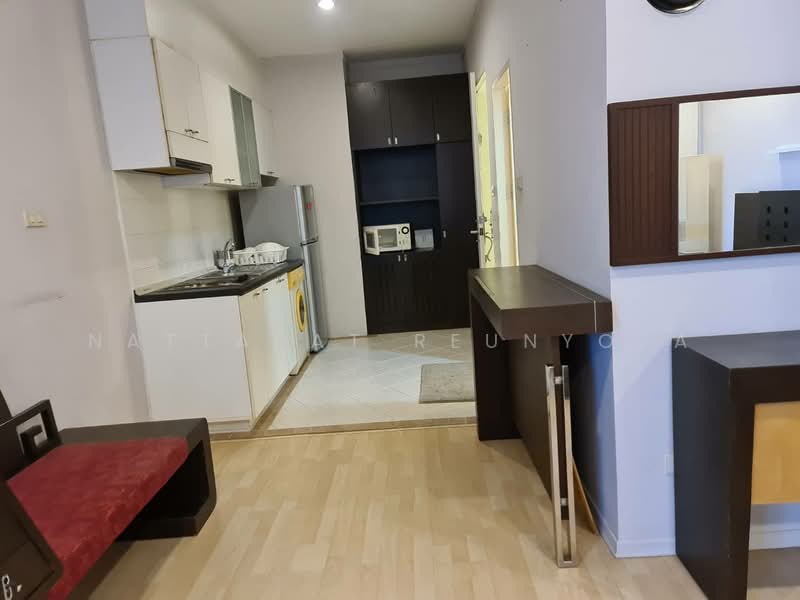Baan Siri Sathorn, Bangkok, 10 Yen Akat 1 Alley, Thung Maha Mek, Sathon, Bangkok, 1 Bedroom, 32 sqm, Condo For Sale, by Nattapat Reunyota, 500372993 - DDproperty.com