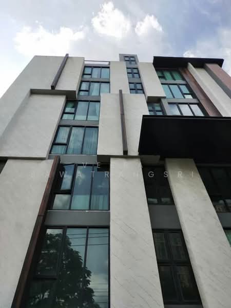 Very II Sukhumvit 72, Samut Prakan, Samrong Nua, Muang Samut Prakarn, Samut Prakan, 1 Bedroom, 31 sqm, Condo For Sale, by Veera Sawatrangsri, 500373009 - DDproperty.com
