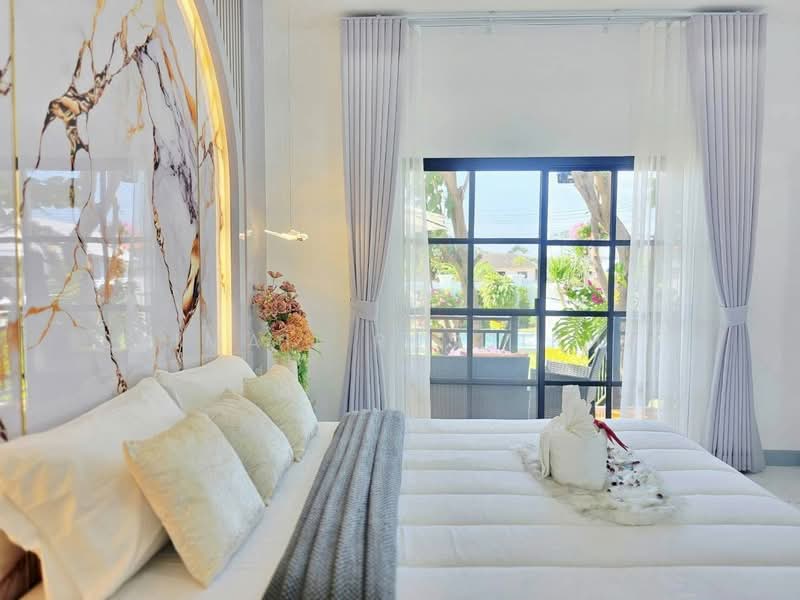 Impress House Village, Chon Buri (Pattaya), Nong Pru, Bang Lamung (Pattaya), Chon Buri (Pattaya), 5 Bedrooms, 400 sqm, Semi-Detached House (Twin House) For Sale, by Saimaii Russiphat, 500373036 - DDproperty.com