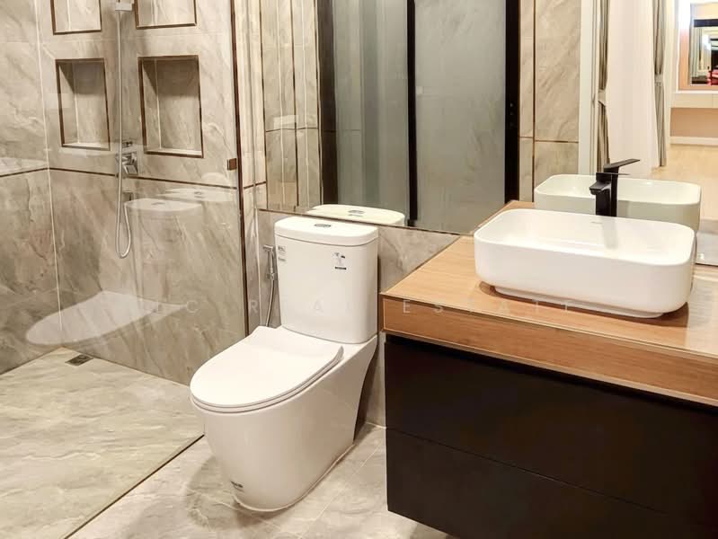 Luxury Pool Villa for Sale Mabprachan East Pattaya New 2Storey, Chon Buri (Pattaya), Bang Lamung, Bang Lamung (Pattaya), Chon Buri (Pattaya), 5 Bedrooms, 408 sqm, Villa For Sale, by PLC real estate, 500373041 - DDproperty.com