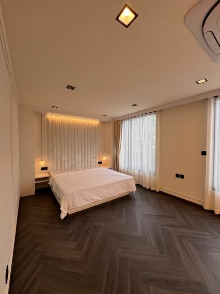 undefined, Bangkok, Samsen Nok, Huai Khwang, Bangkok, 3 Bedrooms, 228 sqm, Townhouse For Sale, by Suchada Yodyiem, 500373073 - DDproperty.com