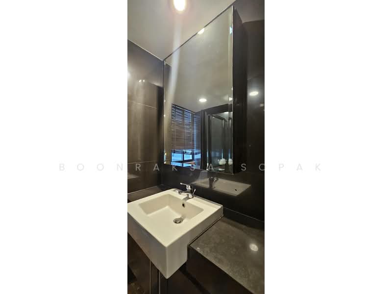 Baan Phrom Phong, Bangkok, Soi Sukhumvit 39, Khlong Tan Nua, Watthana, Bangkok, 2 Bedrooms, 128 sqm, Condo For Rent, by Boonraksa Sopak, 500373155 - DDproperty.com