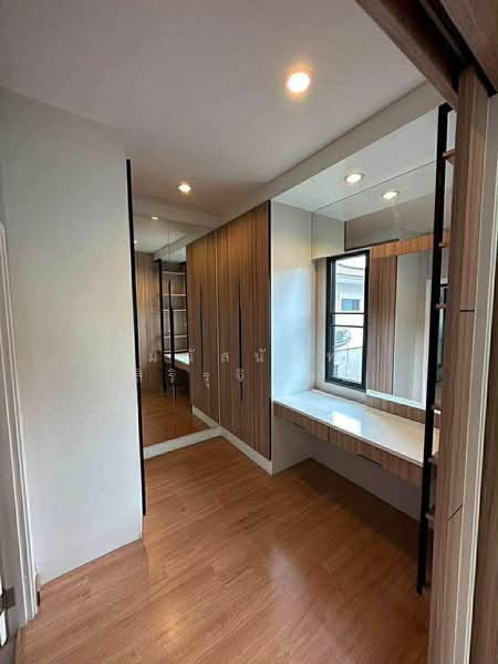 The Palm Pattanakarn, Bangkok, Phatthanakan Road, Suan Luang, Bangkok, 4 Bedrooms, 280 sqm, Single Detached House For Rent, by มนัสนันท์ สิริรุจิรัตน์, 500373166 - DDproperty.com