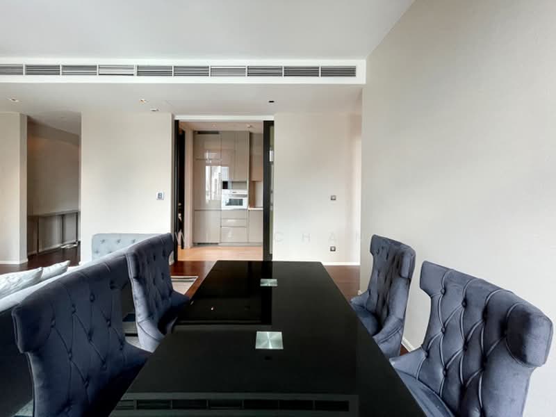 The Diplomat 39, Bangkok, 18 Soi Sukhumvit 39, Sukhumvit Road, Khlong Tan Nua, Watthana, Bangkok, 2 Bedrooms, 90 sqm, Condo For Rent, by Win Chan, 500373171 - DDproperty.com