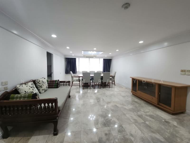 Empire House, Bangkok, Eakamai, Khlong Tan Nua, Watthana, Bangkok, 3 Bedrooms, 183 sqm, Condo For Sale, by Nattapat Reunyota, 500373191 - DDproperty.com
