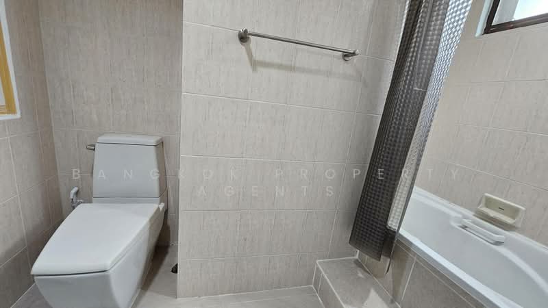 Charan Tower Residences by Aspira, Bangkok, 19 Soi Sukhumvit 43, Khlong Tan Nua, Watthana, Bangkok, 4 Bedrooms, 320 sqm, Condo For Rent, by BANGKOK PROPERTY AGENTS, 500373200 - DDproperty.com