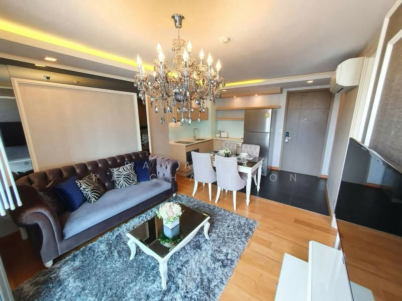Via BOTANI, Bangkok, 36 Soi Sukhumvit 47, Sukhumvit Road, Khlong Tan Nua, Watthana, Bangkok, 1 Bedroom, 52 sqm, Condo For Rent, by Pawanrat Panchawanon, 500373220 - DDproperty.com