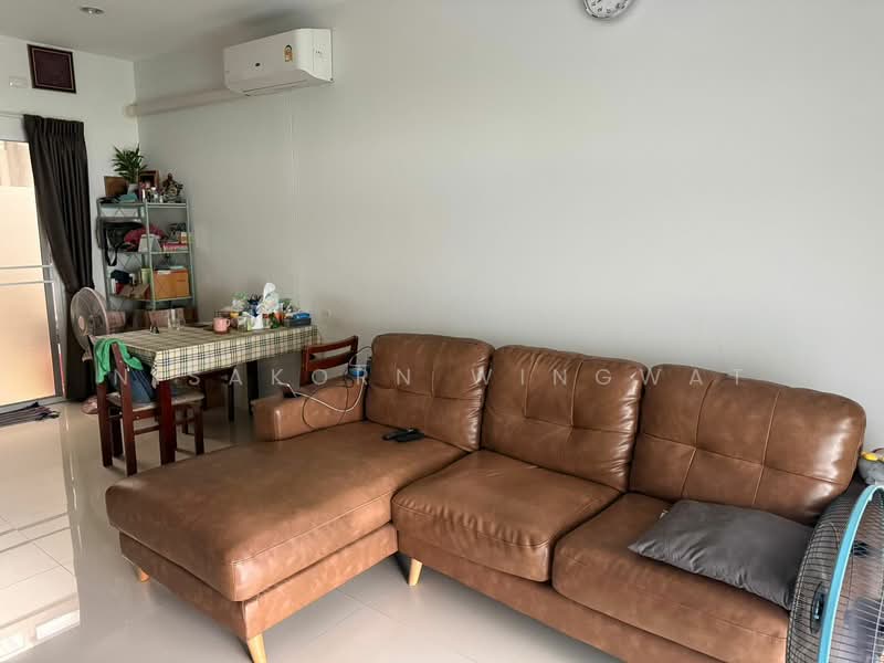 Sammakorn Avenue Suvarnabhumi, Bangkok, Rural Development 3 Khlong Song Ton Noon, Khlong Song Ton Nun, Lat Krabang, Bangkok, 4 Bedrooms, 174 sqm, Townhouse For Sale, by Nisakorn Wingwat, 500373250 - DDproperty.com