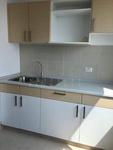 Supalai Park Ekkamai-Thonglor, Bangkok, Petchaburi Road, Bang Kapi, Huai Khwang, Bangkok, 2 Bedrooms, 85 sqm, Condo For Sale, by Nattapat Reunyota, 500373259 - DDproperty.com