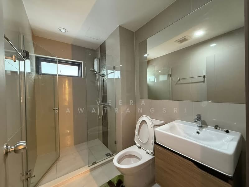 IDEO Thaphra Interchange, Bangkok, 131 Petchkasem Road, Wat Tha Pra, Bangkok Yai, Bangkok, 1 Bedroom, 35 sqm, Condo For Sale, by Veera Sawatrangsri, 500373277 - DDproperty.com